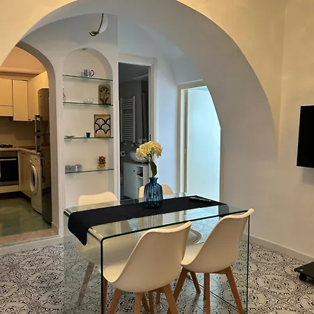 Ravello Rooms Apartment *